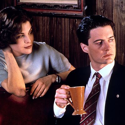 Asian Porn Tease - Twin Peaks' and America's Fascination With It