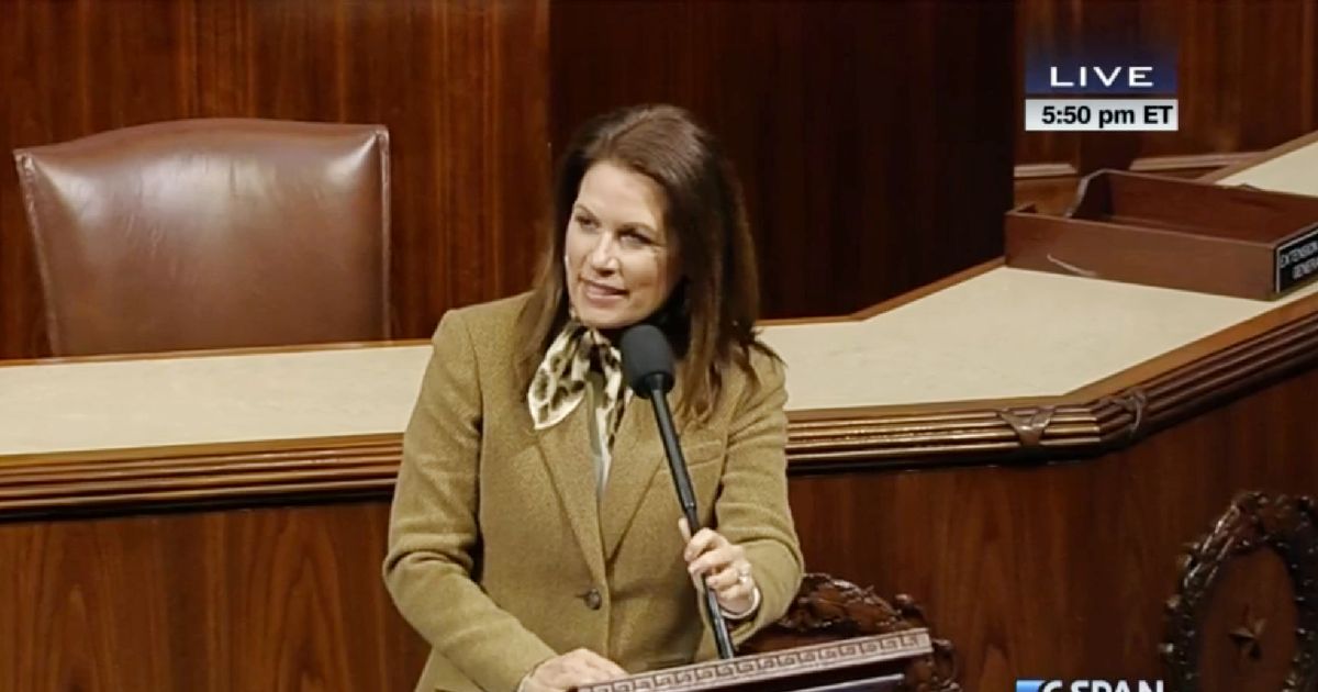 Michele Bachmann Says Emotional Good bye to Empty House of