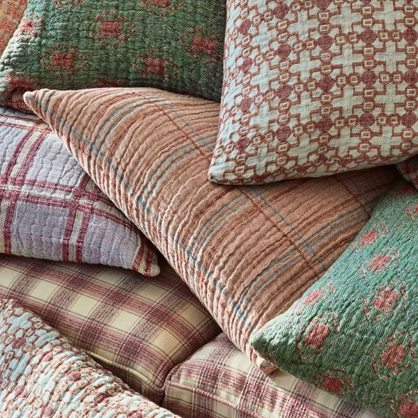 GreenRow Pia Cotton Pillow Cover