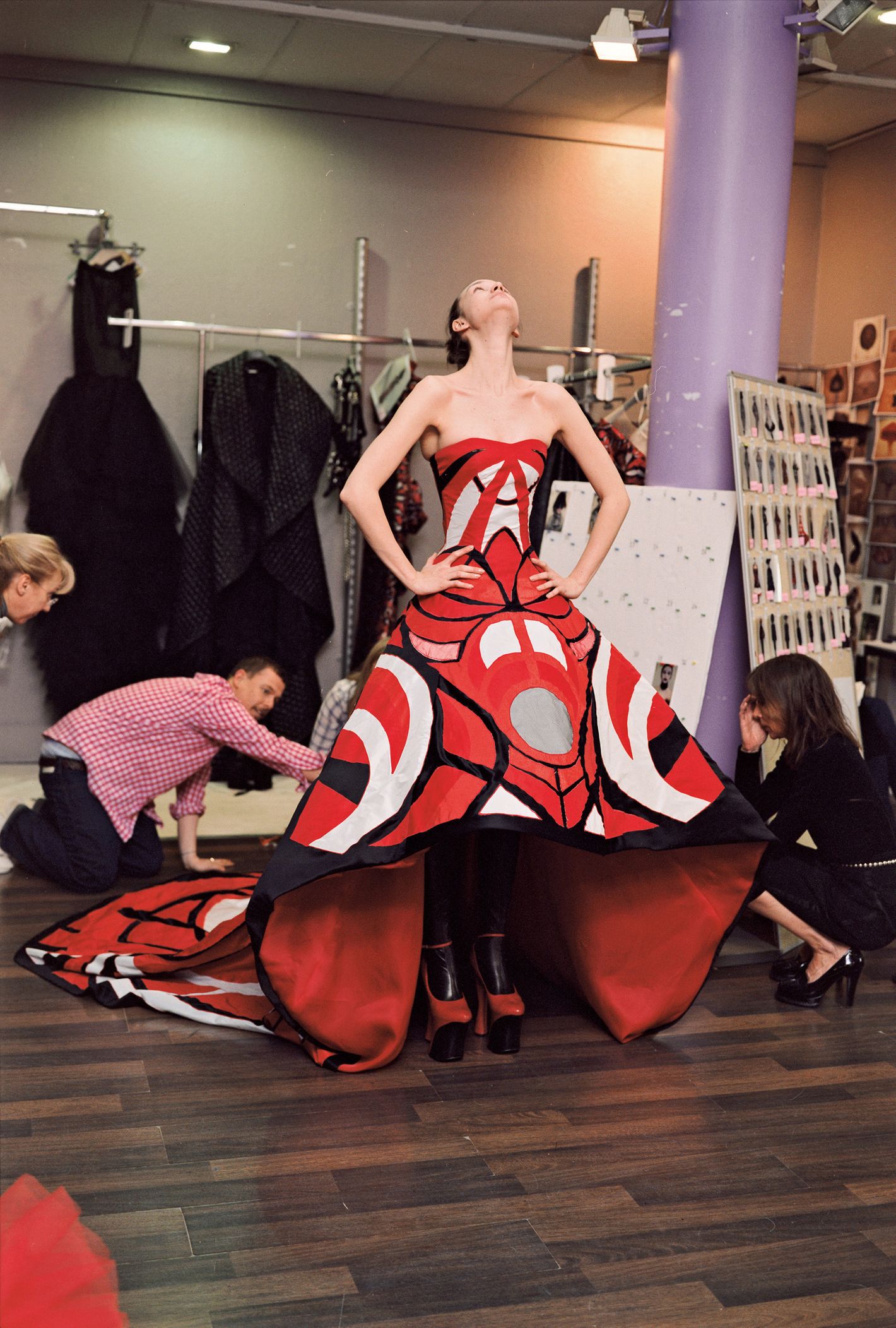 Alexander McQueen Behind the Scenes - The New York Times
