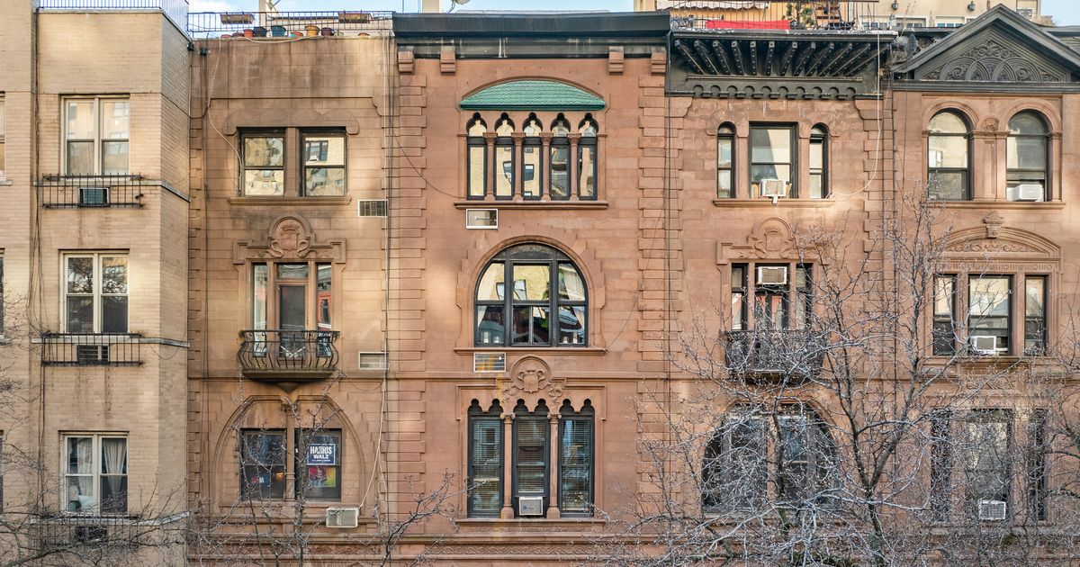 The Grand Central Oyster Bar Brownstone