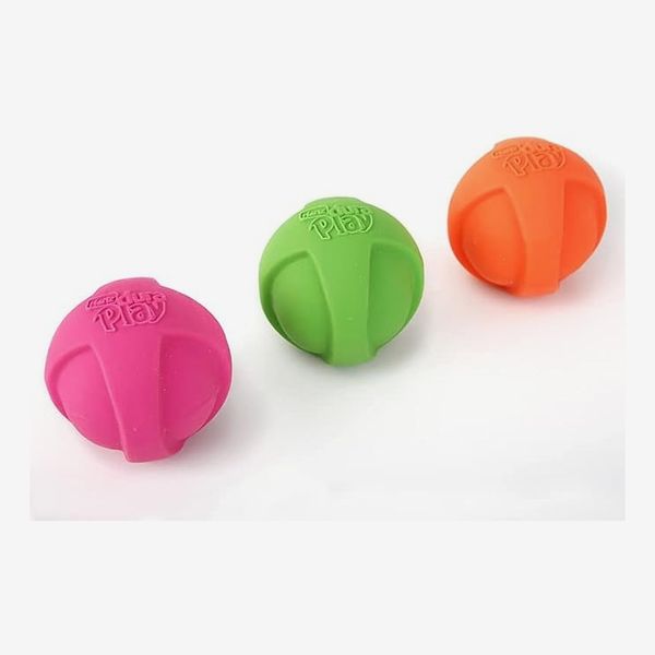 Hartz DuraPlay Ball Squeaky Latex Dog Toy, Medium 3 Pack