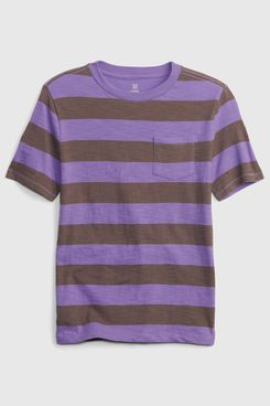 I wanna know if there's a shirt template for mainly the lines and texture  on this shirt. Ive seen different people in different groups use this  texture and lines for shirts dating