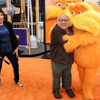 UNIVERSAL CITY, CA - FEBRUARY 19: Actress Rhea Perlman and actor Danny DeVito attend the premiere of Dr. Seuss' 