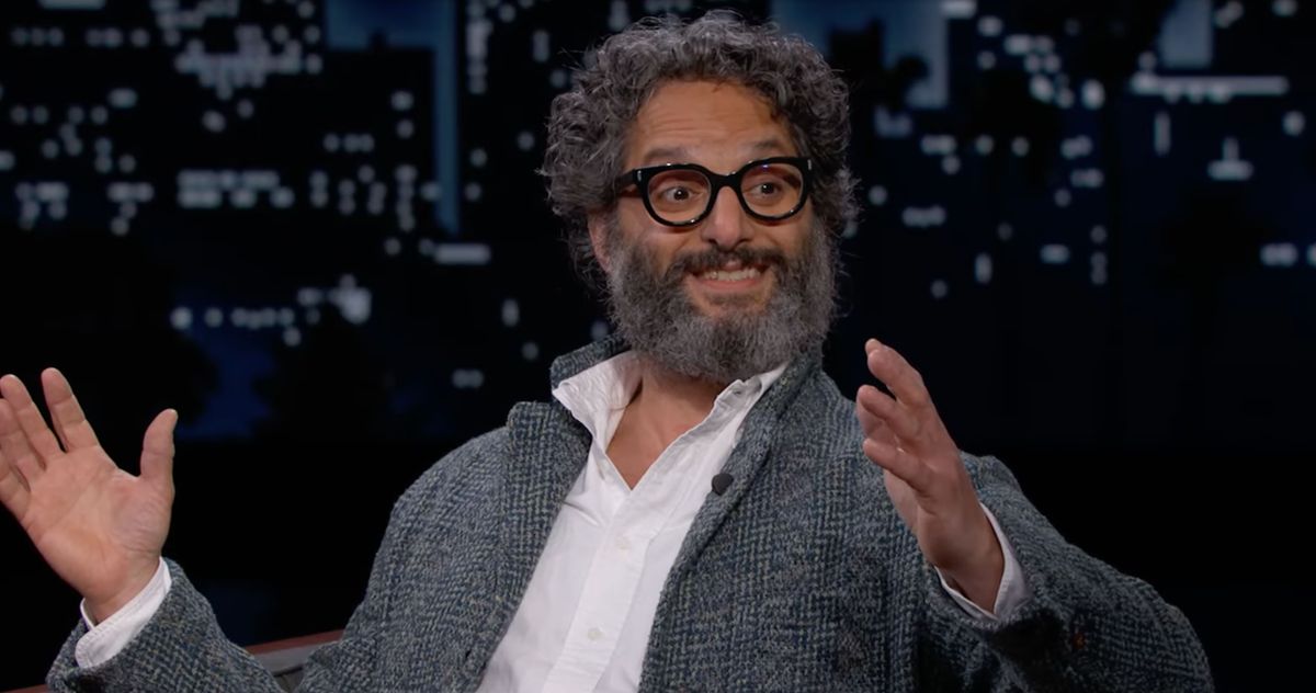 Jason Mantzoukas's Fart Bleeps Won Late Night This Week - Vimarsana News