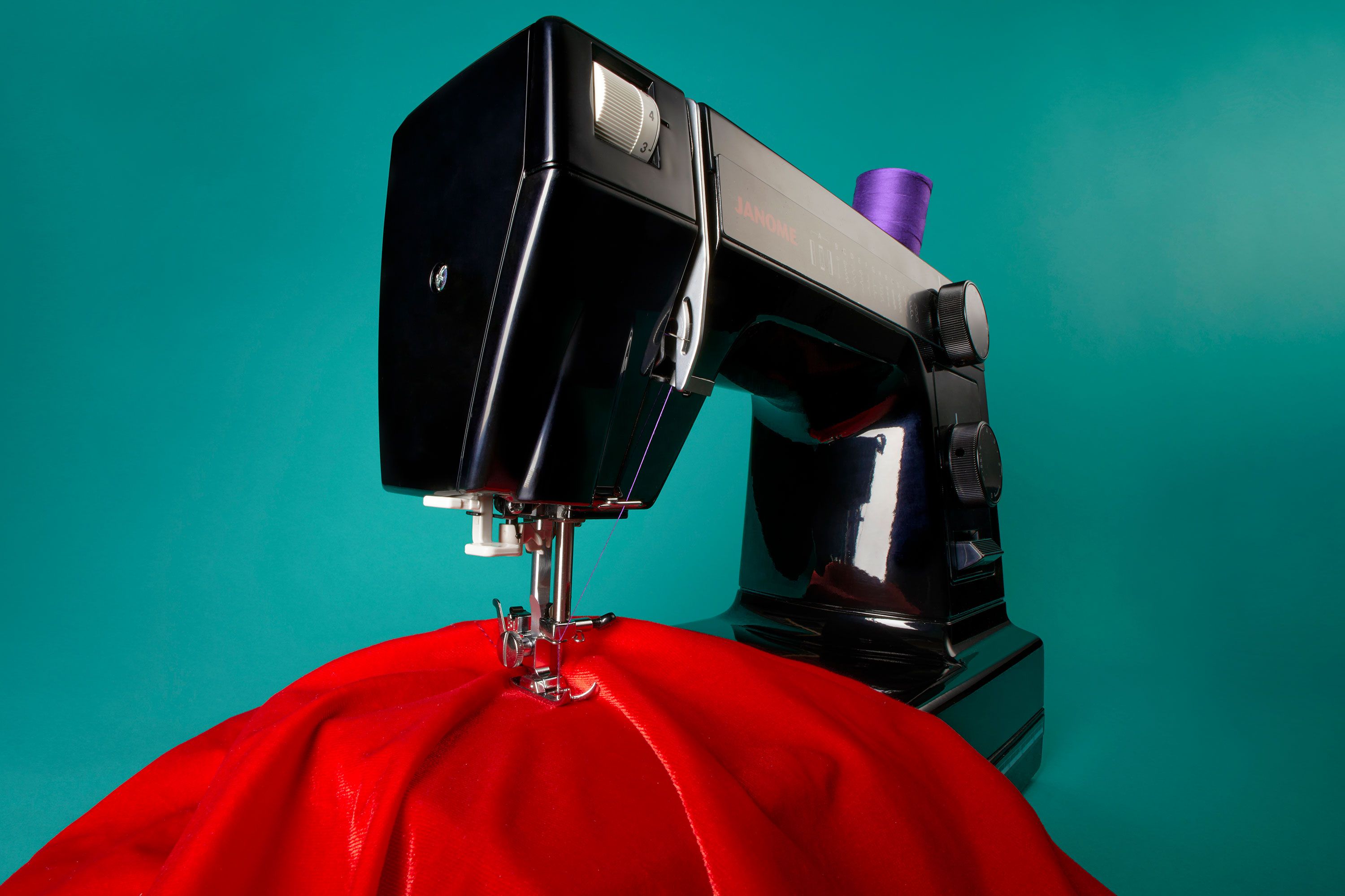 The 2 Best Sewing Machines of 2023  Reviews by Wirecutter