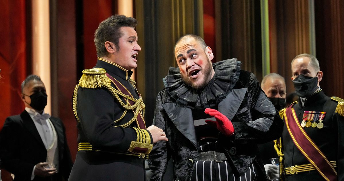 Opera Review Quinn Kelsey in the Met Opera’s Rigoletto