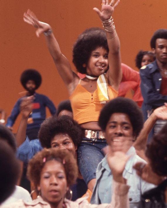 The Soul Train Dancers.