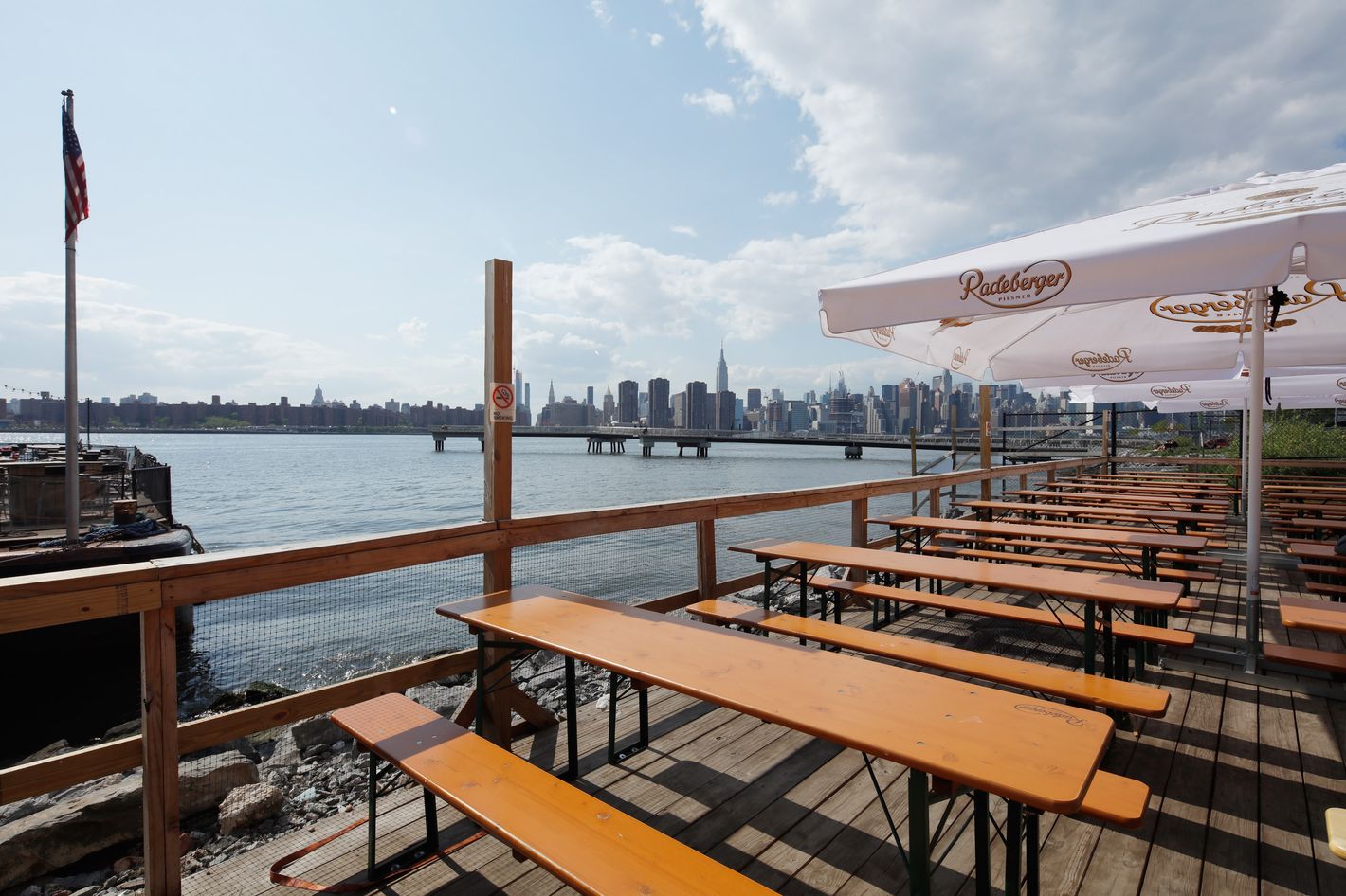 There’s Now a Restaurant on a Floating Barge in Greenpoint