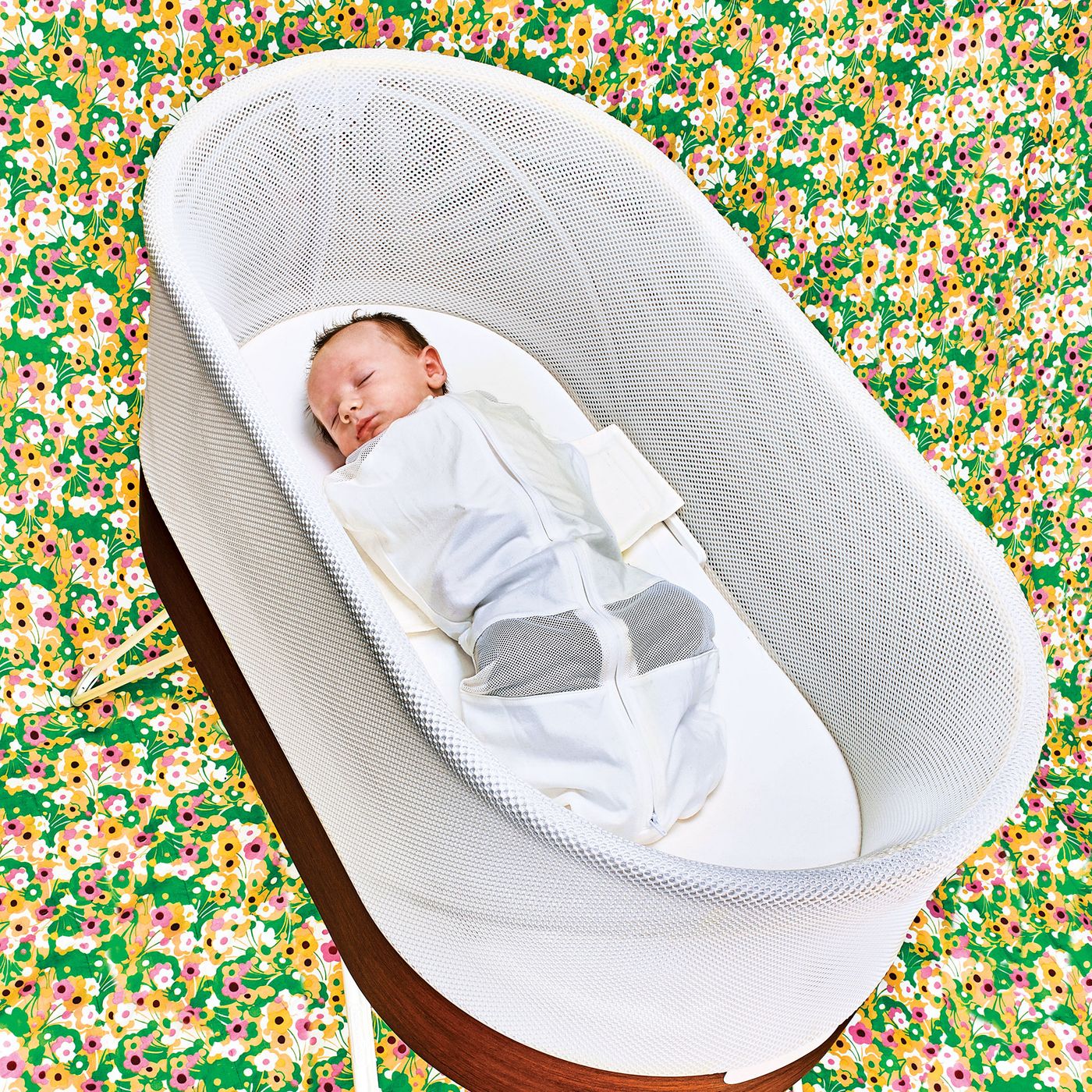 The Happiest Baby method: How the 5 S's help babies sleep
