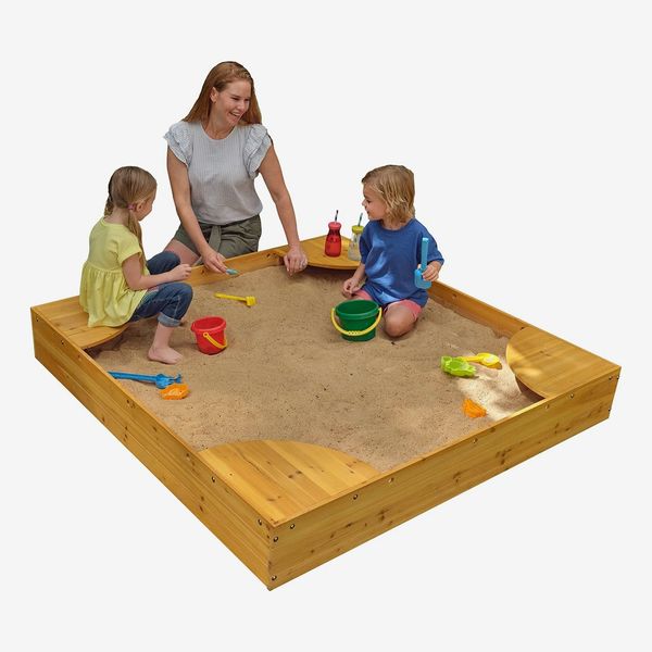 KidKraft Wooden Backyard Sandbox With Built-in Corner Seating and Mesh Cover