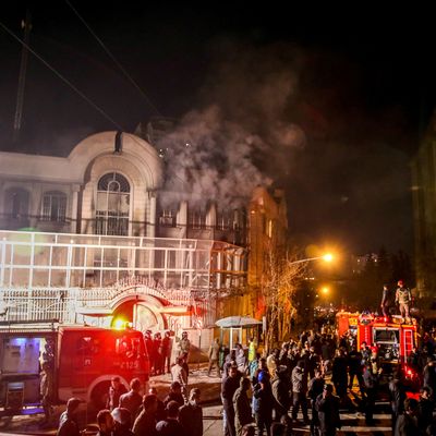 TOPSHOT-IRAN-SAUDI-EXECUTION-PROTEST