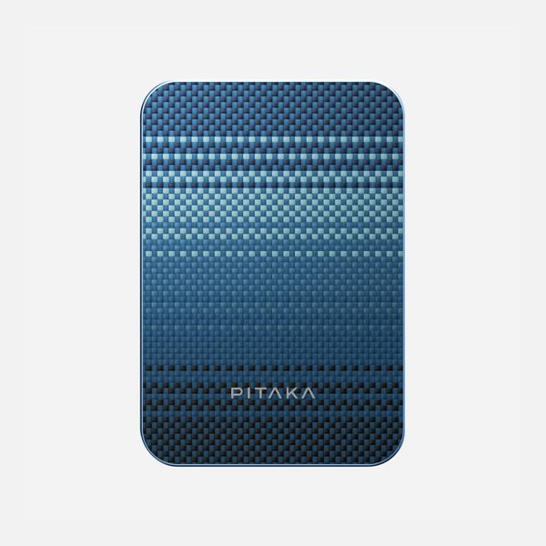 Pitaka Aramid Fiber Magnetic Power Bank