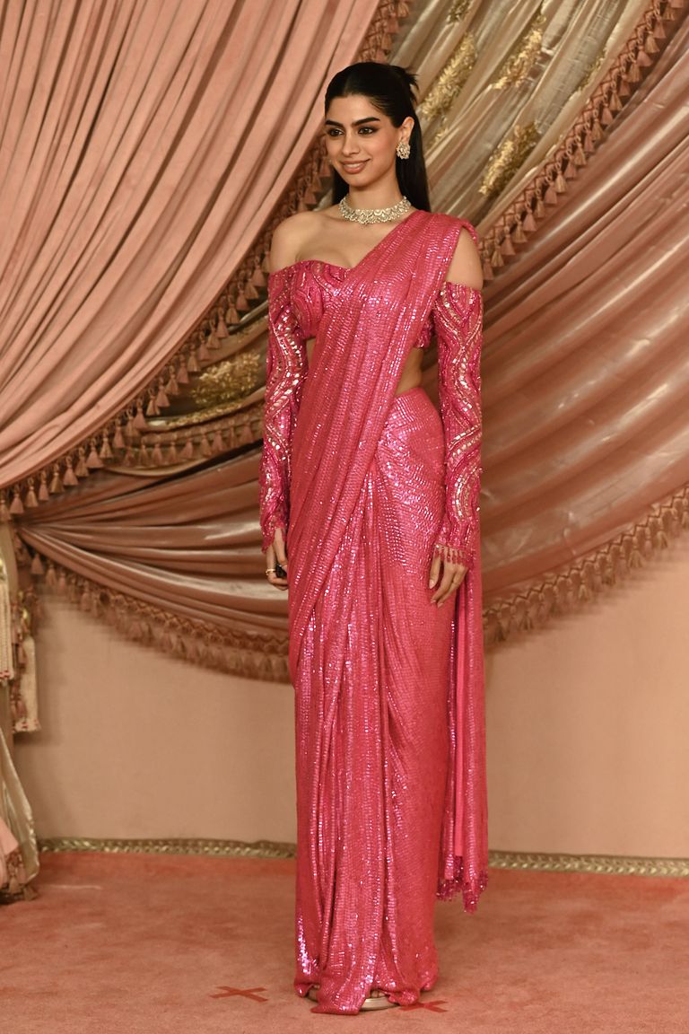 INDIA-WEDDING-AMBANI-ECONOMY