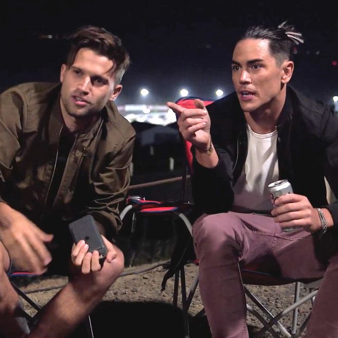 tom schwartz and tom sandoval bar