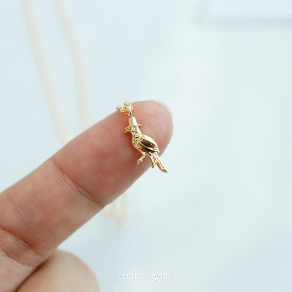 Dainty Emmas Gems Lucky Korean Bird Necklace