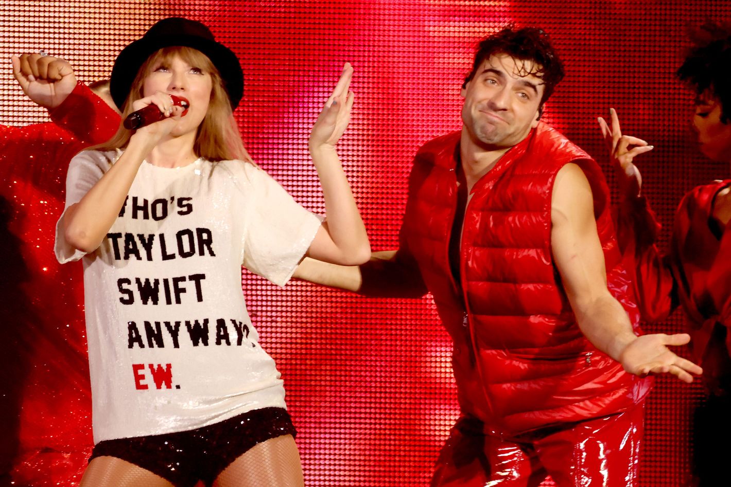 Taylor Swift’s Backup Dancer to Dance With Other Stars