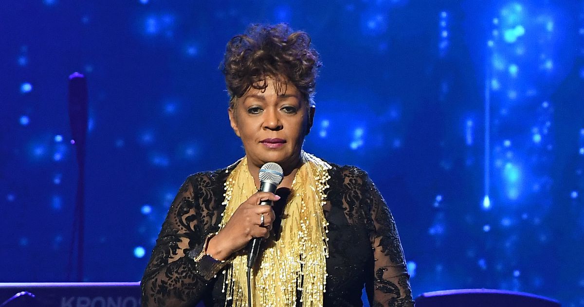 Anita Baker Removes Babyface From Tour After Twitter Feud