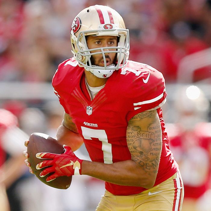 Colin Kaepernick back with the 49ers? Controversial QB could be SF's savior  in wake of Jimmy Garoppolo's fracture