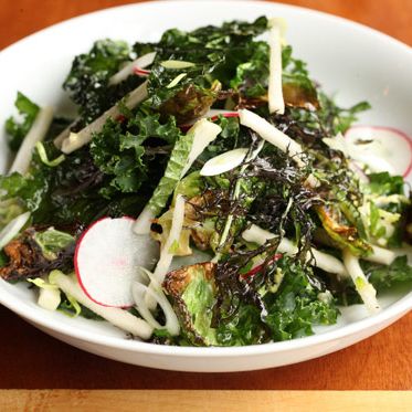 Crispy Kale Salad with lime, chili & Thai basil ($10)