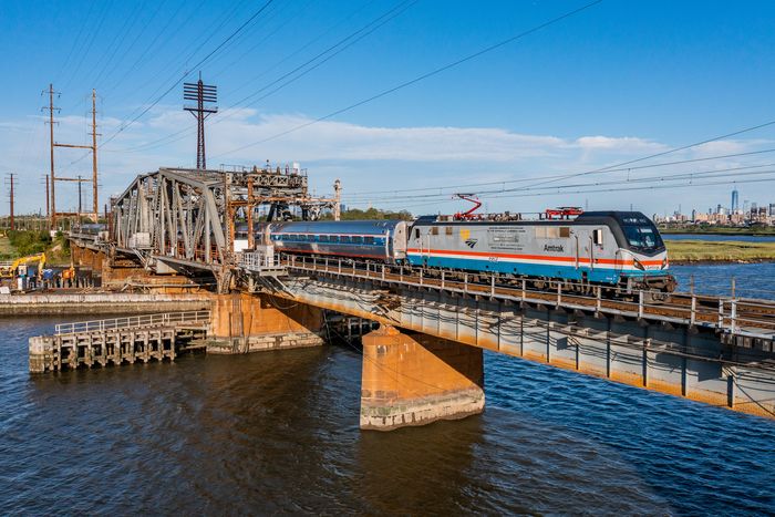 The PortaThe Portal Bridge: In addition to being replaced, it needs a twin.