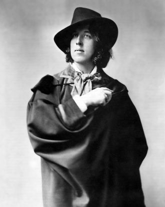 Oscar Wilde in 1882. 