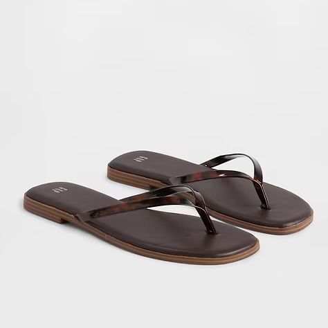 Gap Flip Flop Sandals