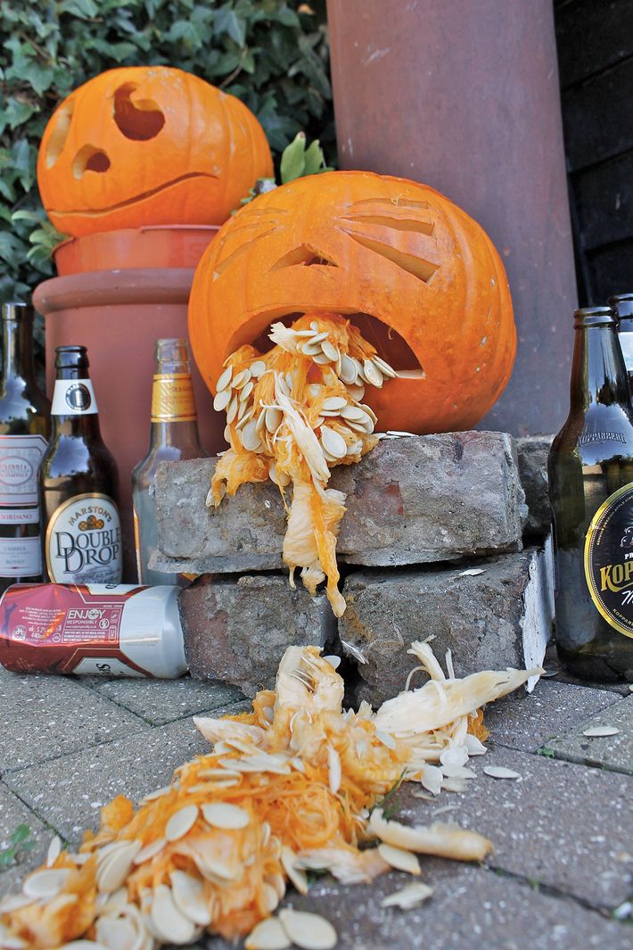 10-reasons-these-pumpkins-are-puking