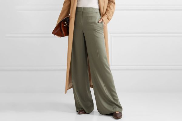 Elie Tahari Wide Leg Pant in Black Slacks and Chinos Wide-leg and palazzo trousers Save 1% Womens Clothing Trousers 