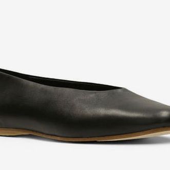 Clarks Free Flats on Sale | The
