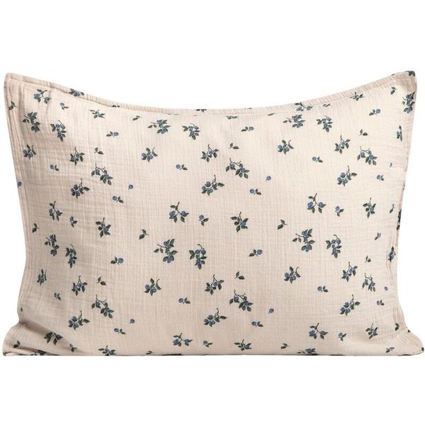 Garbo & Friends Muslin Pillowcase