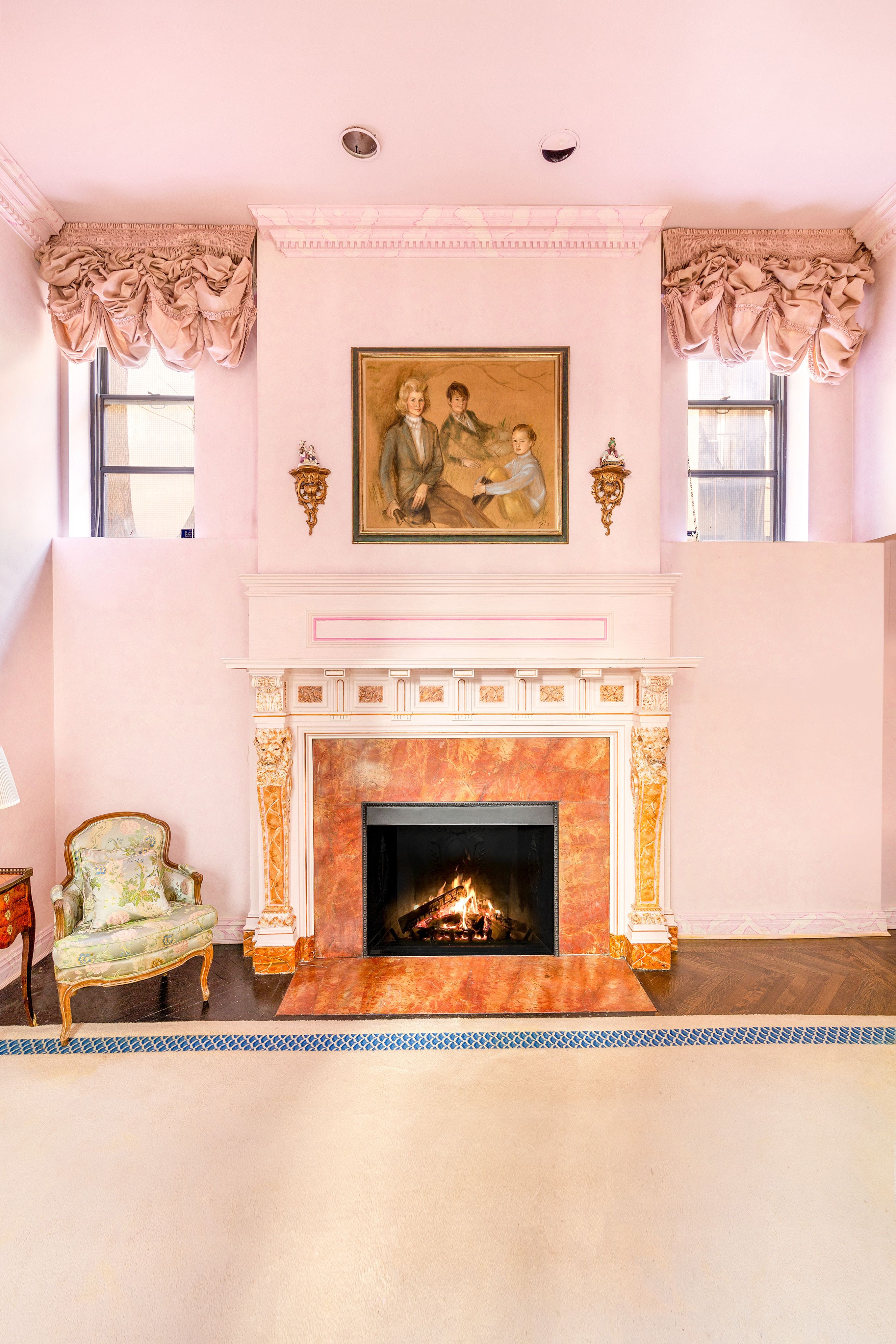 View of Victorian Chic Interior Design: Everything You Need to Know