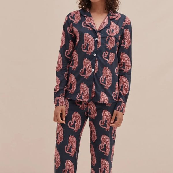 Desmond & Dempsey Long Pajama Set