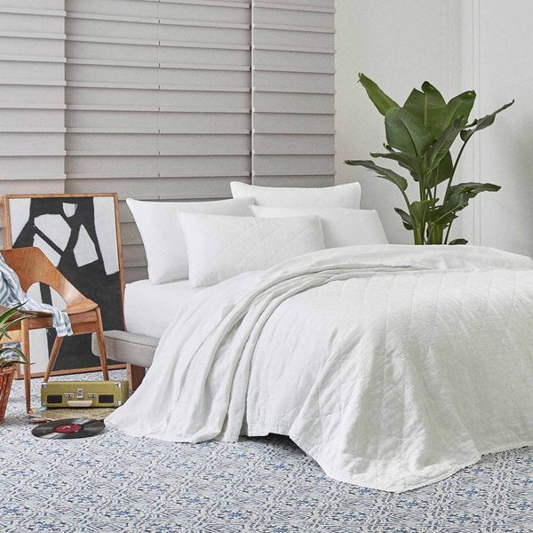 white brooklinen quilt set queen 