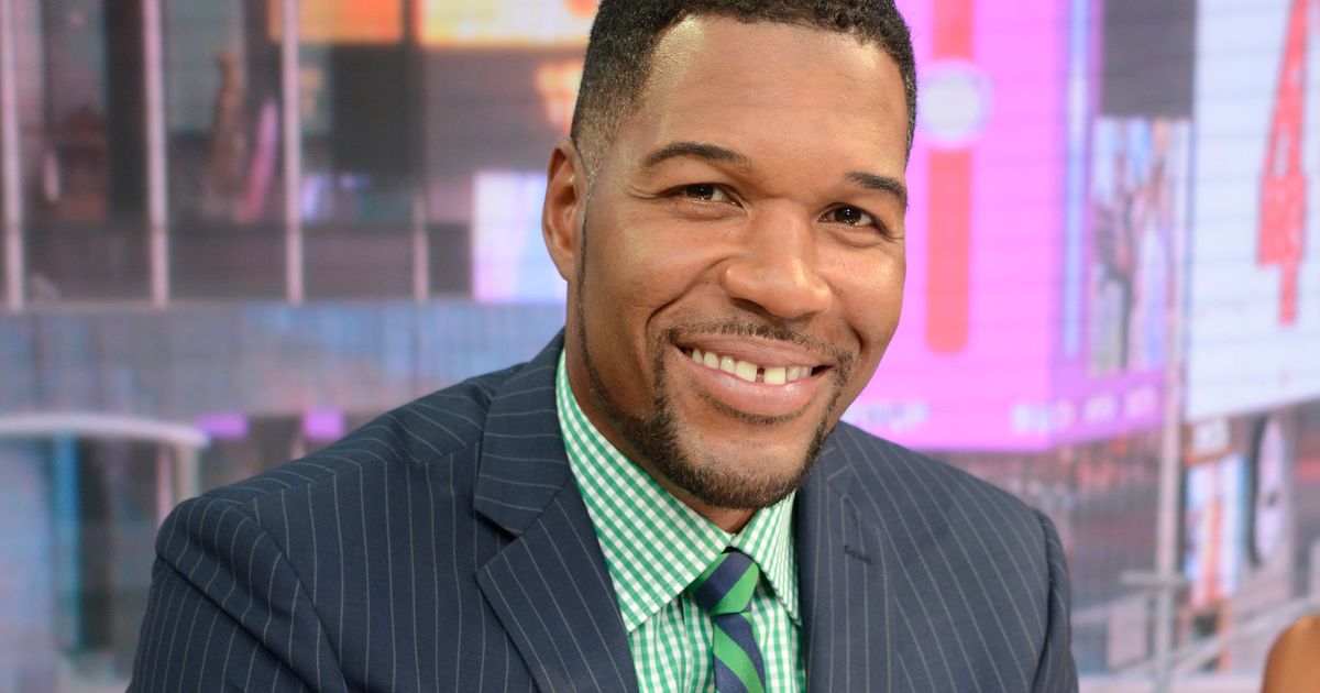 Sorry, But Michael Strahan Is Not Sorry About the Way He (Politely ... Michael Jackson In Gold Magazine