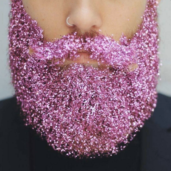 Men Love Glitter So Much Theyre Putting It In Their Beards 
