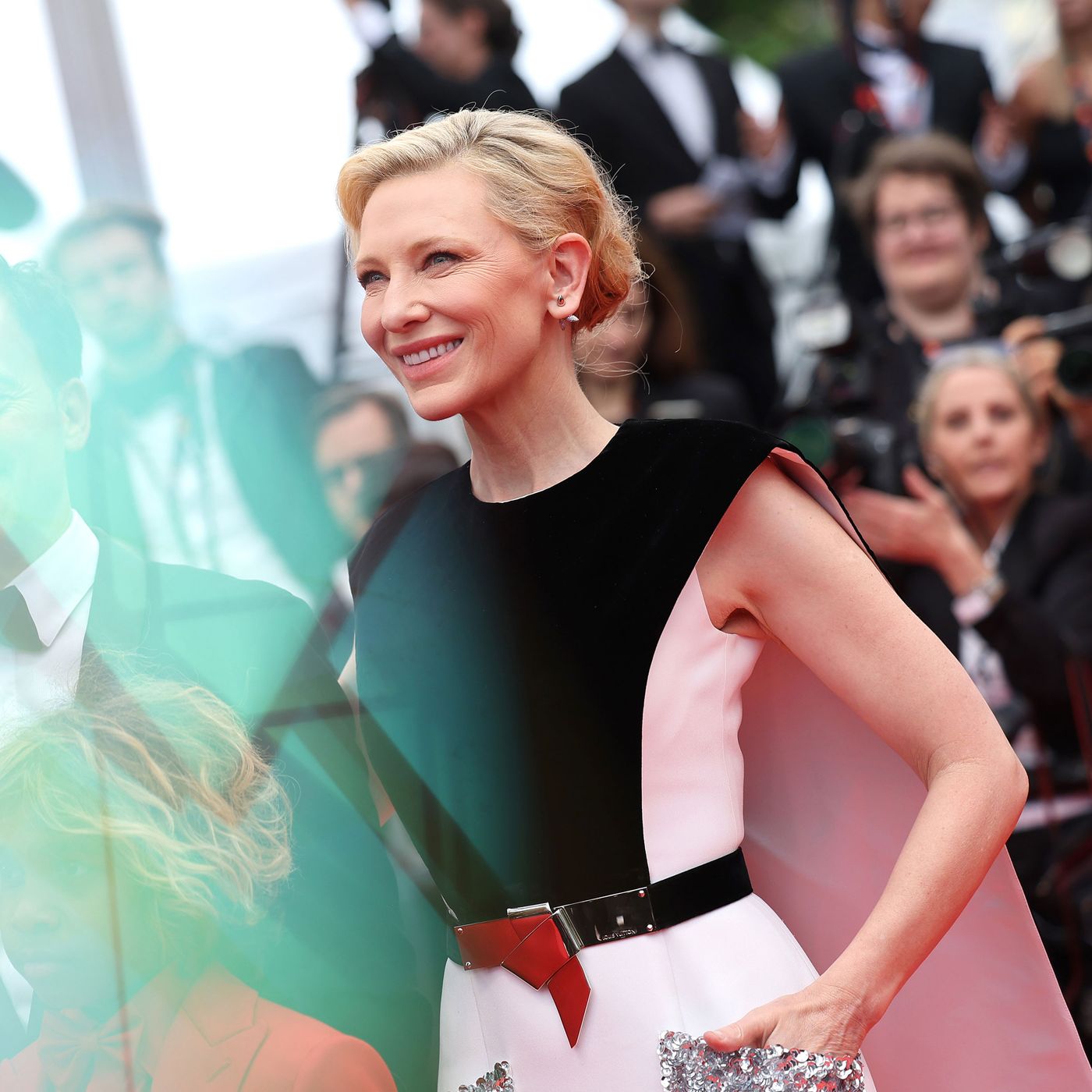 Would You Wear a Suit to the Airport? Cate Blanchett Shows How