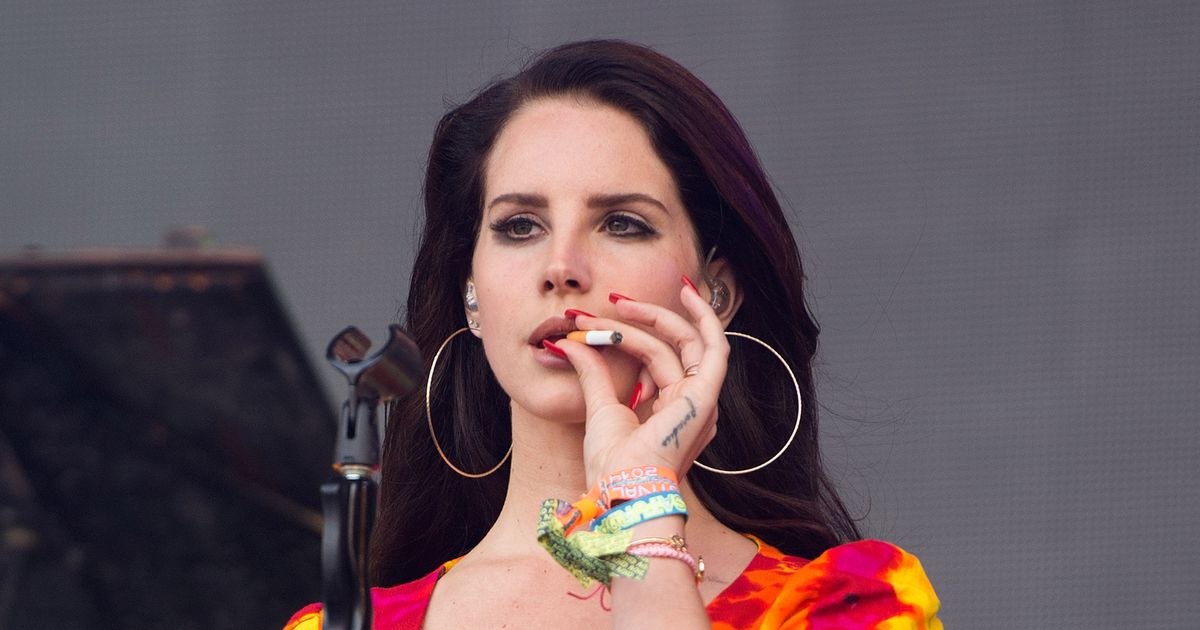 Hear the Two New Lana Del Rey Songs From Tim Burton’s Big Eyes