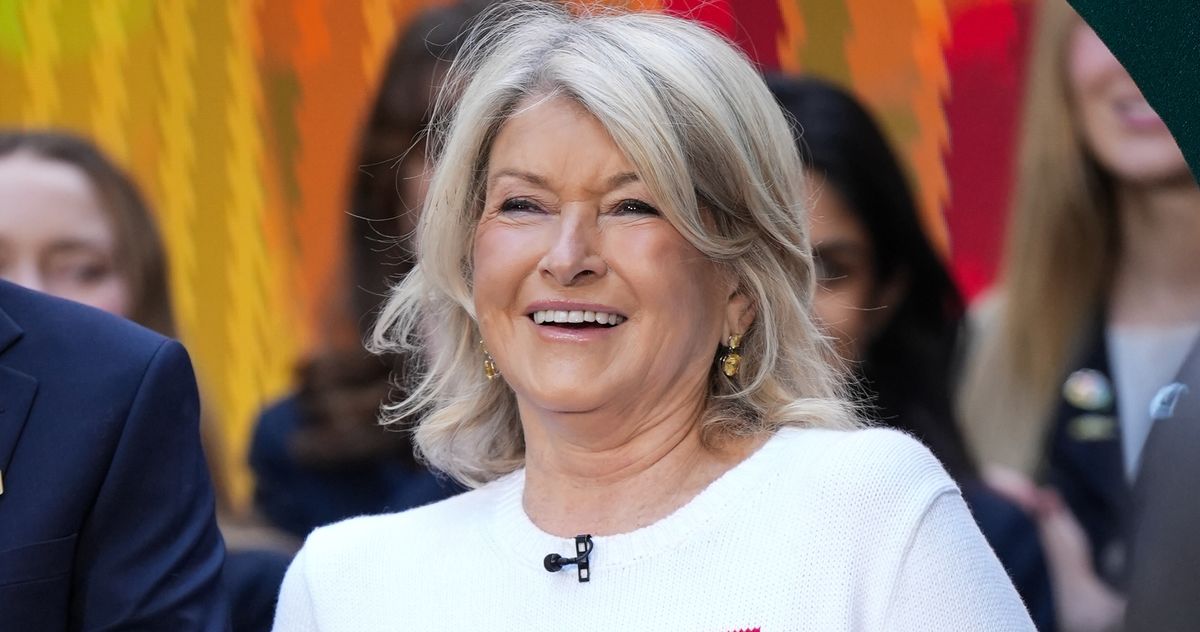 Martha Stewart's White Pants Did Not Survive NBC Halloween