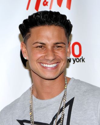 NEW YORK, NY - DECEMBER 10: DJ Pauly D attends Z100's Jingle Ball 2010 at Madison Square Garden on December 10, 2010 in New York City. (Photo by Jason Kempin/Getty Images) *** Local Caption *** DJ Pauly D