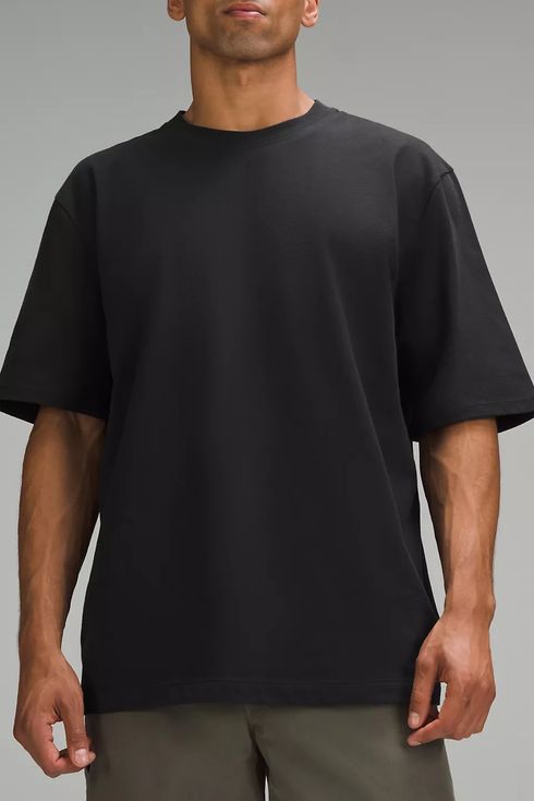14 Very Best Black T-shirts for Men The Strategist