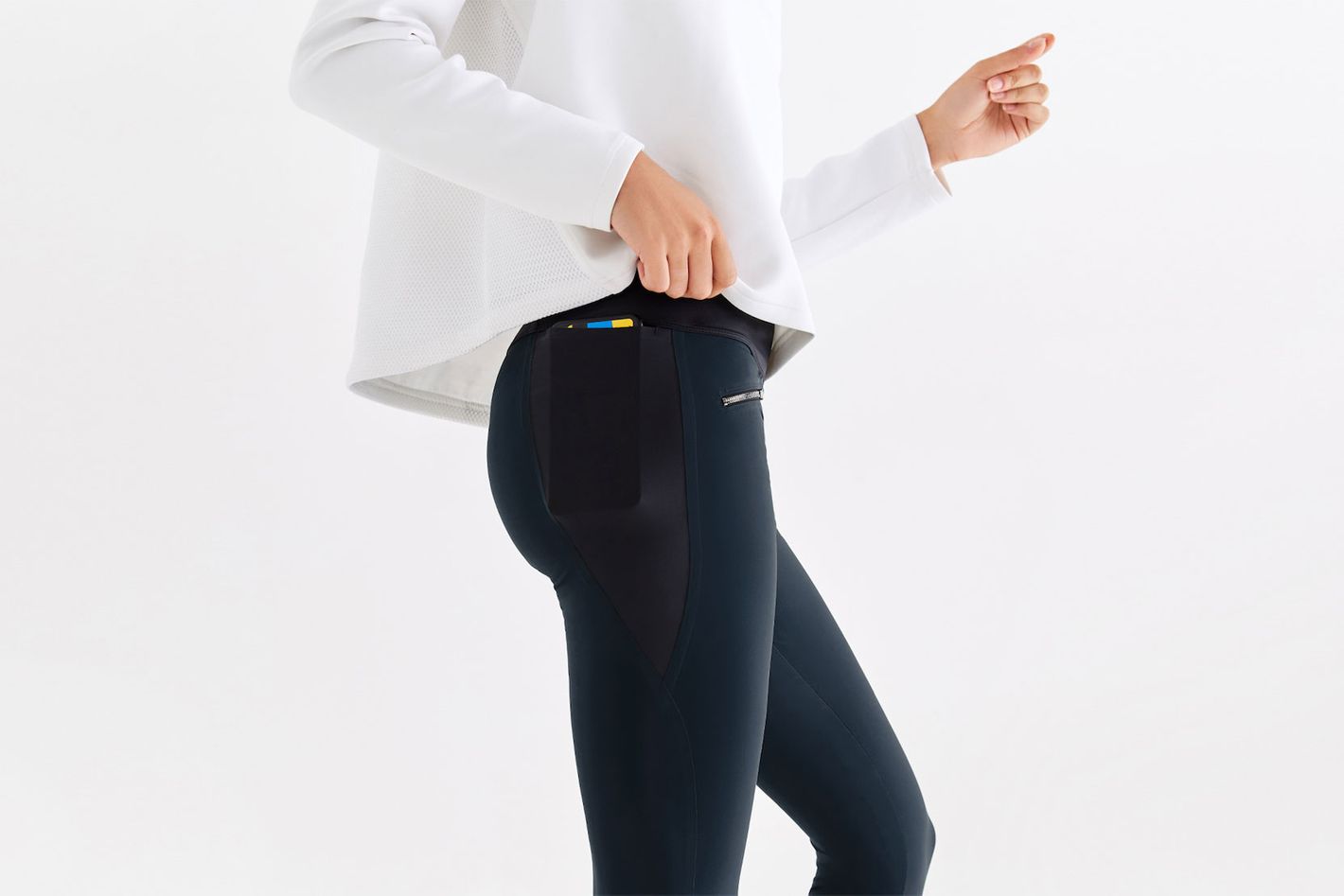 Fabletics - Perfect butt. Perfect leggings. Perfect deal…Just perfect.  leggings.fabletics.com/QZetUw