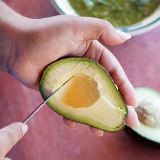 Martha Stewart shows you how to avoid getting a lacerated 'avocado hand