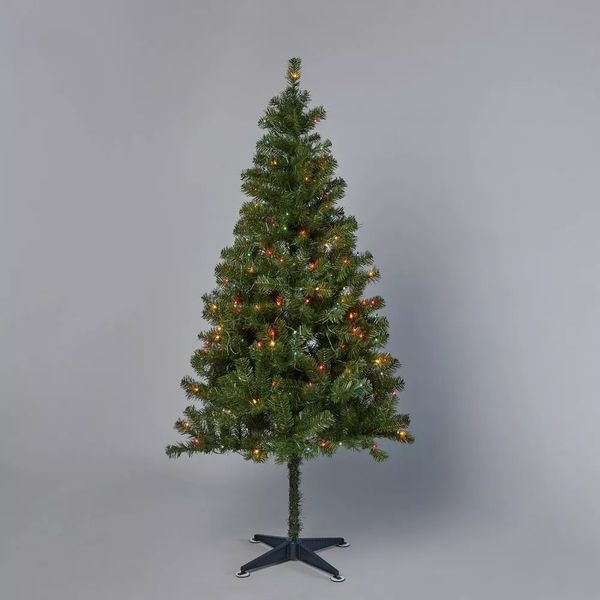 Wondershop - Árbol de Navidad artificial de pícea de Alberta preiluminado de 6 pies, luces multicolores