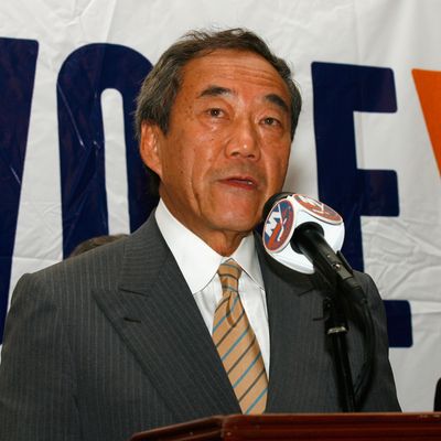 UNIONDALE, NY - AUGUST 01: Owner Charles Wang of the New York Islanders addresses the media to announce that the new arena voter referendum failed on August 1, 2011 in Uniondale, New York. Wang has said that without a new arena, he may have no choice but to move the team out of Nassau County. (Photo by Andy Marlin/Getty Images)