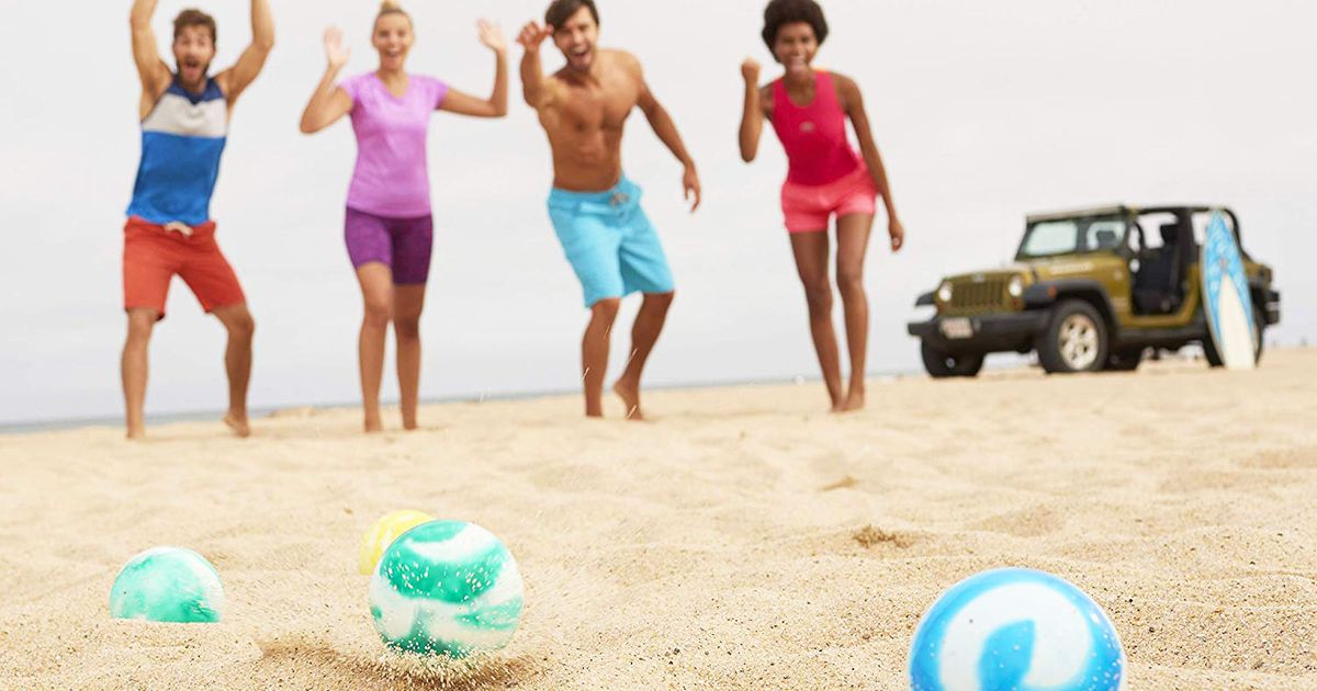 6 Best Beach Games Games to Play on the Beach The Strategist