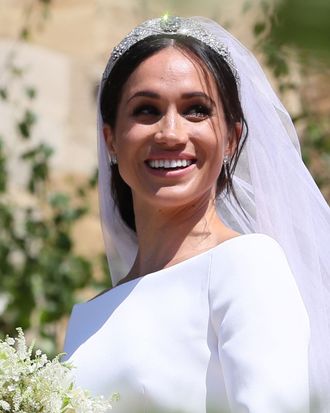 Meghan Markle's Wedding Dress Designer Reveals Inside Story of  'Extraordinary' Day With Royals