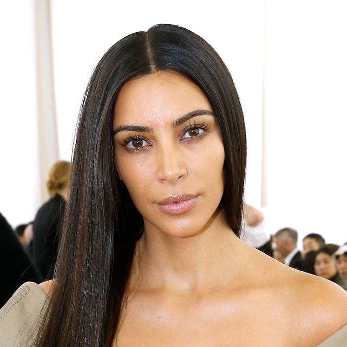 Kim Porn - Kim Kardashian Went to a Fashion Show Without Any Makeup