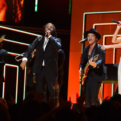 LOS ANGELES, CA - FEBRUARY 10: Sting, Ziggy Marley, Bruno Mars and Rihanna perform onstage during the 55th Annual GRAMMY Awards at STAPLES Center on February 10, 2013 in Los Angeles, California. (Photo by Kevin Mazur/WireImage)