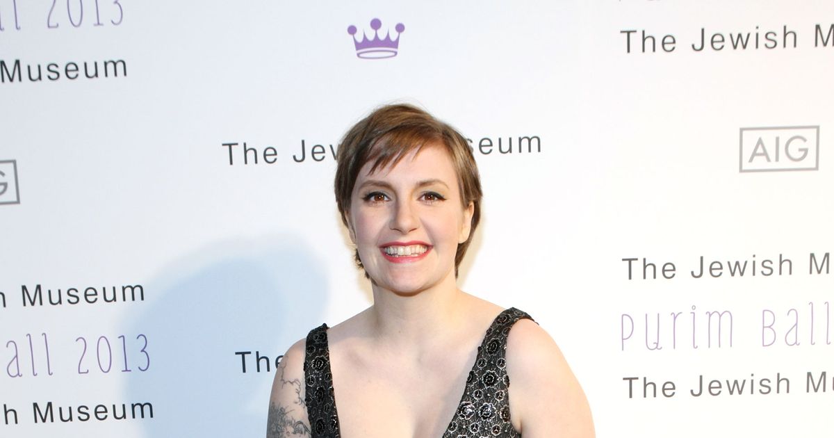 Lena Dunham Doesnt Want To Look Like A Victorias Secret Model